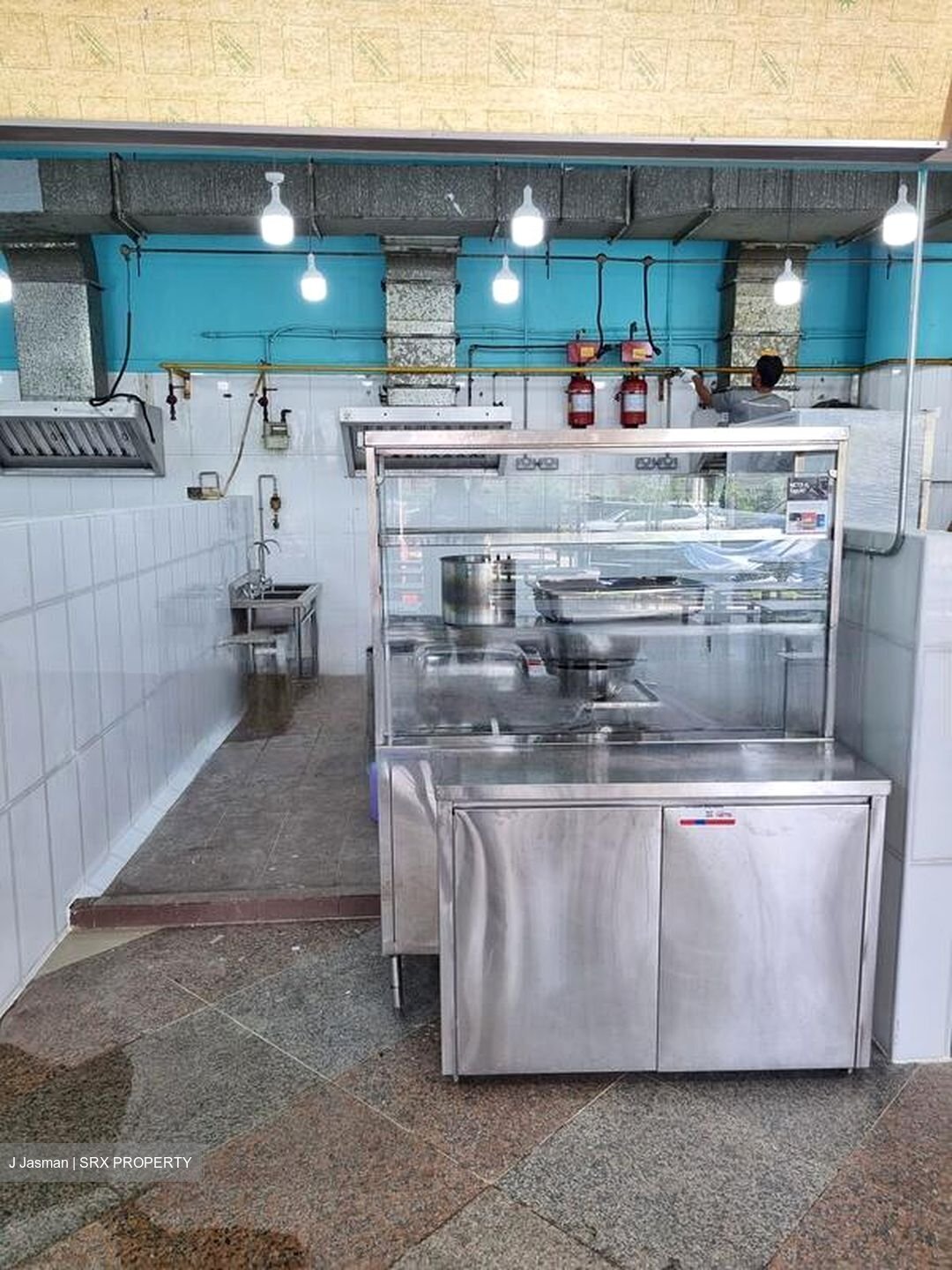 Tuas Avenue 1 (D22), Retail #456227461